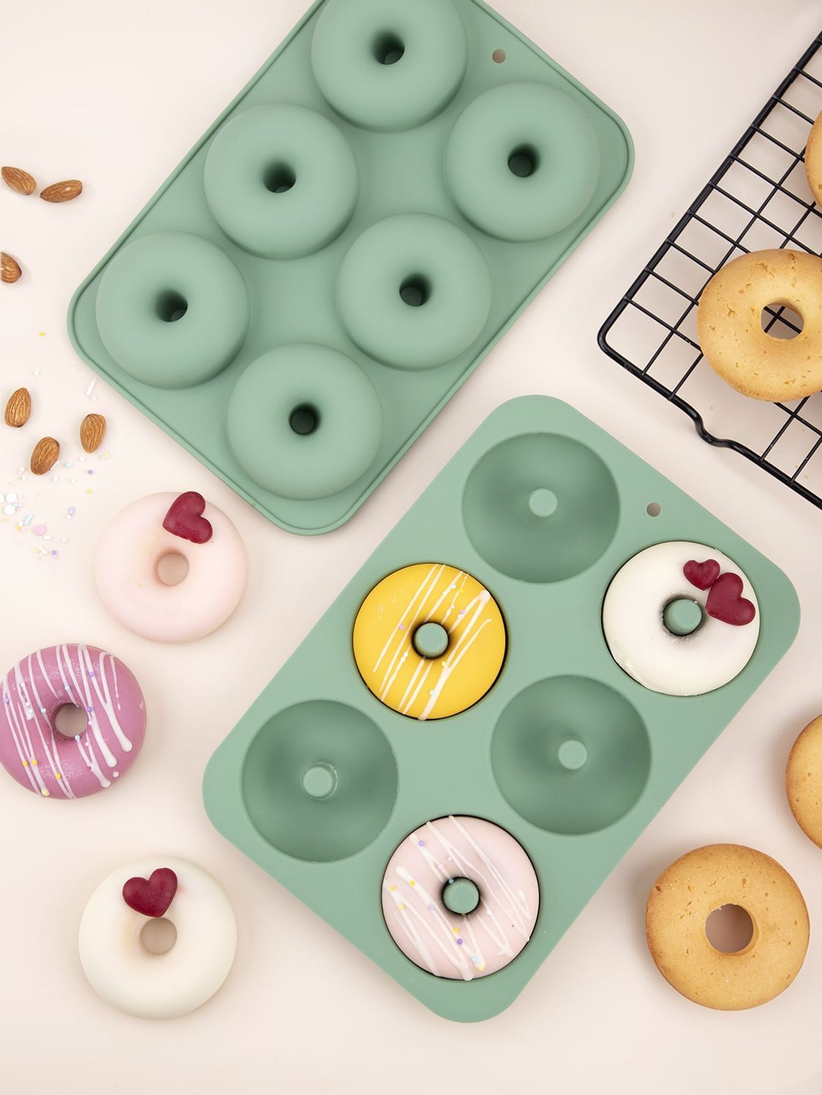 Donut Shape Pink Silicone Baking Mold (6 Cavities) - smartease
